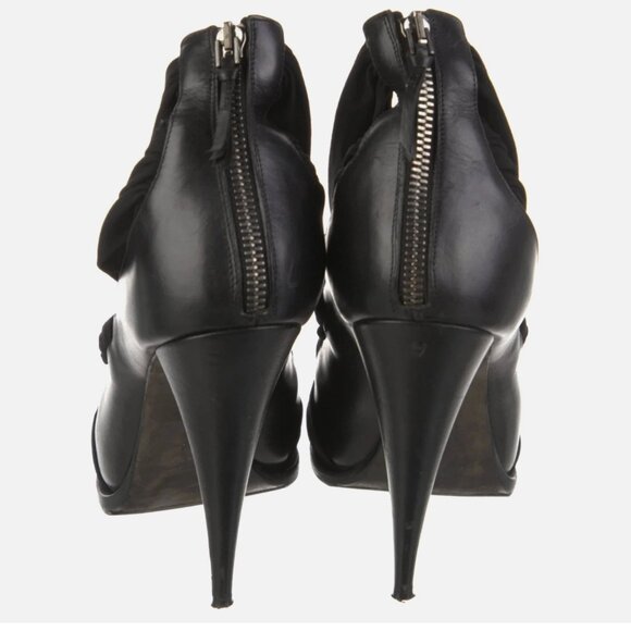 Givenchy Women Jersey Wrap Stiletto Sandals US 8 EU 38 Black Leather Back Zip - Picture 9 of 14